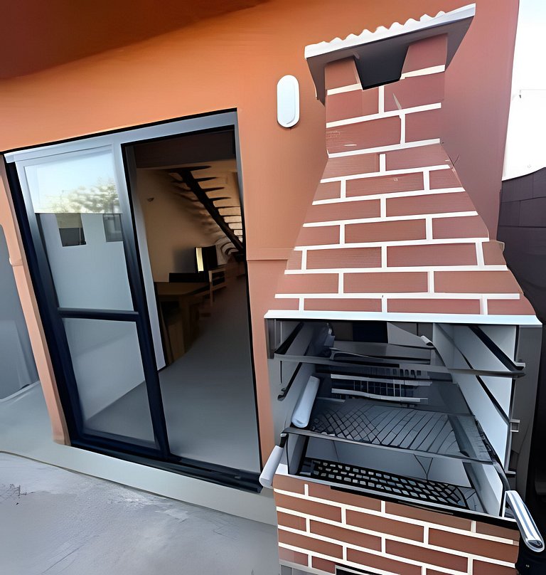 Casa Duplex – Ar, Quintal e Churrasqueira RP01