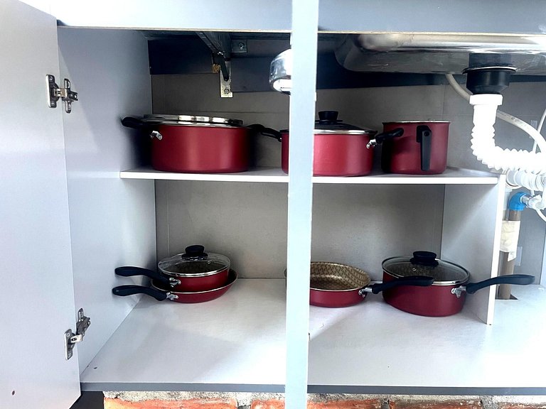 Sobrado em Condomínio com lazer - Vista p/ Clube