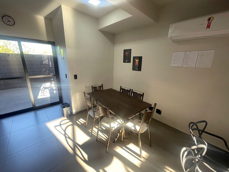 CASA 3 - Condomínio ao lado do Grandes Lagos