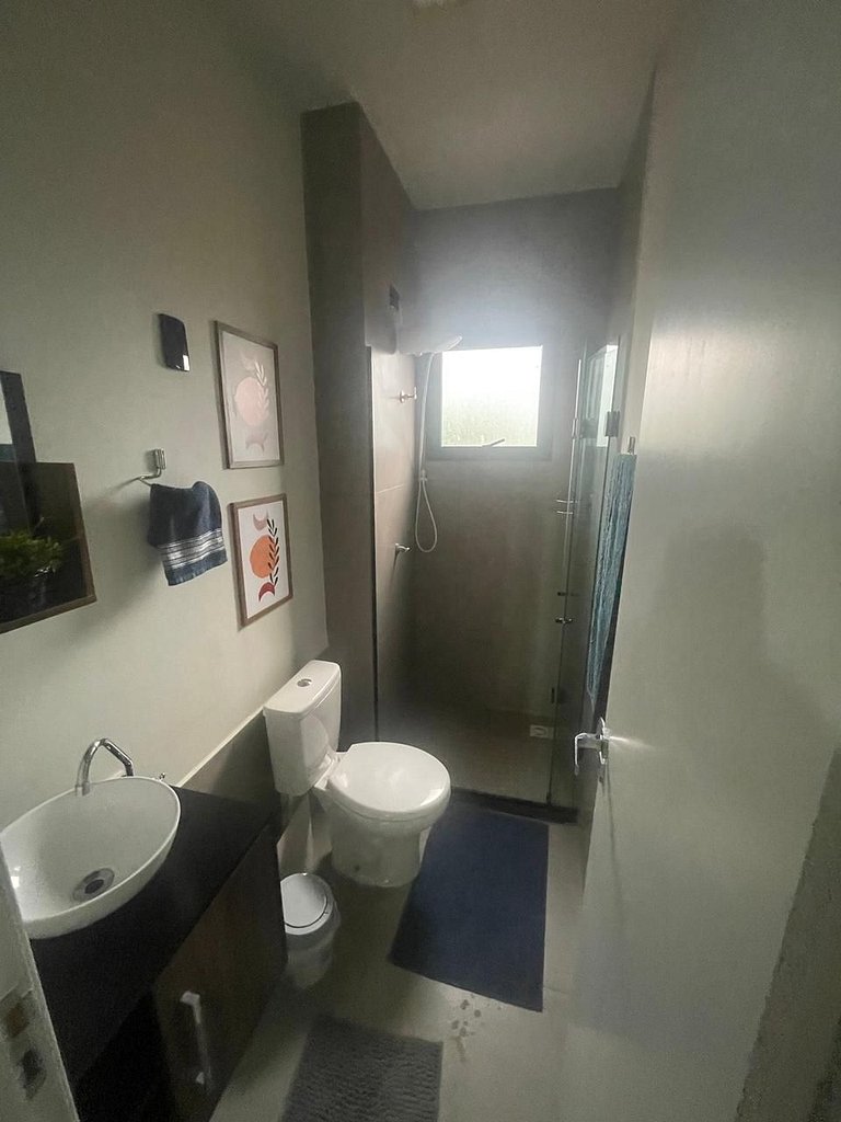 Casa em condomínio ao lado do Grandes Lagos - C4