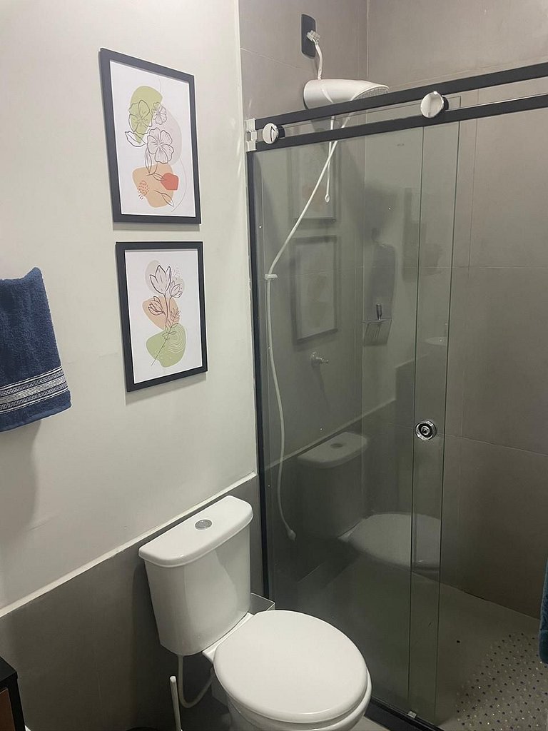 Casa em condomínio ao lado do Grandes Lagos - C4