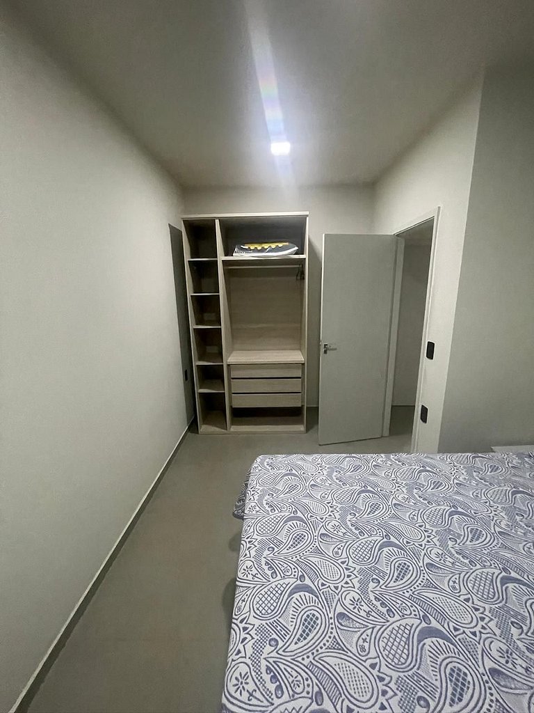 Casa em condomínio ao lado do Grandes Lagos - C4