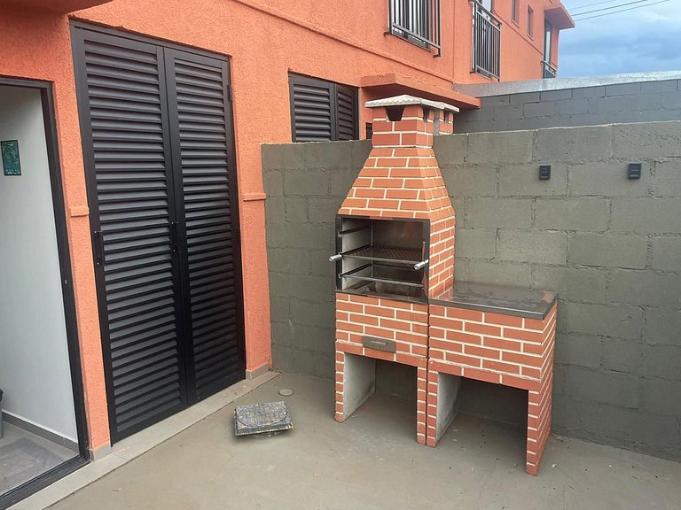 Casa em condomínio ao lado do Grandes Lagos - C4