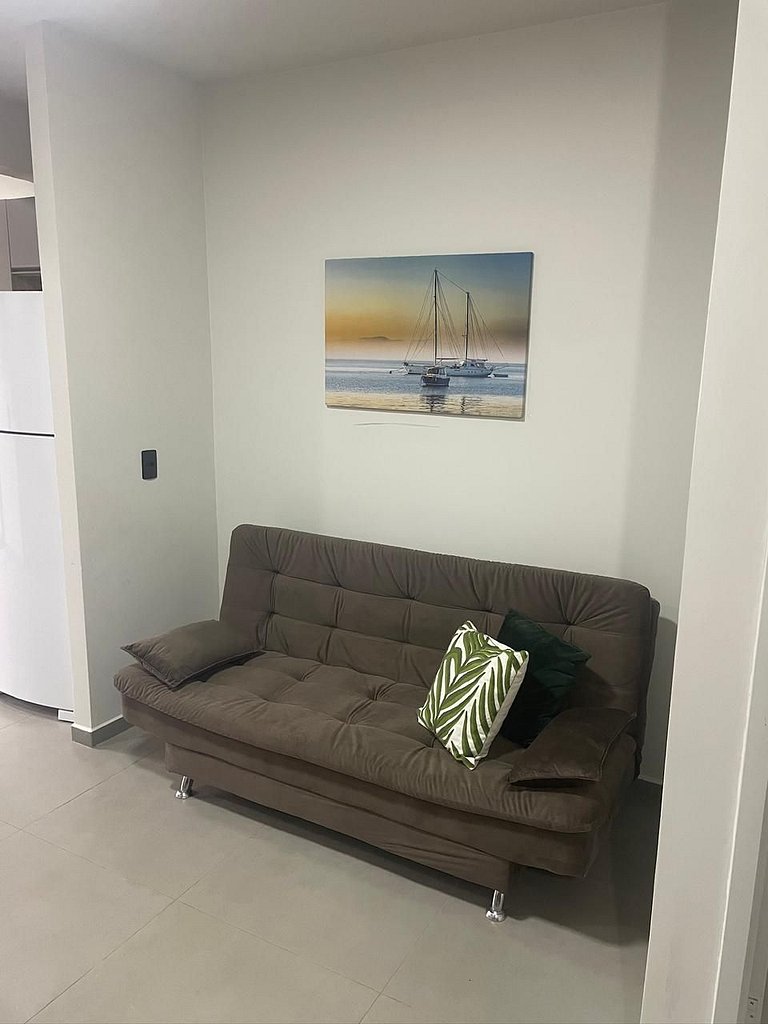 Casa em condomínio ao lado do Grandes Lagos - C4